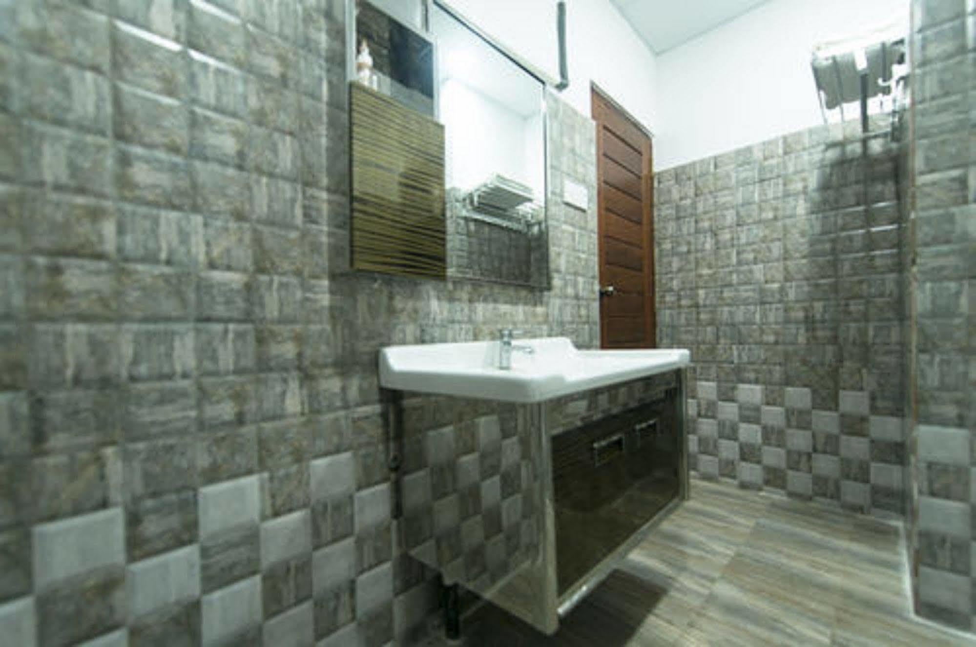 Metro City Hotel Κολόμπο Εξωτερικό φωτογραφία