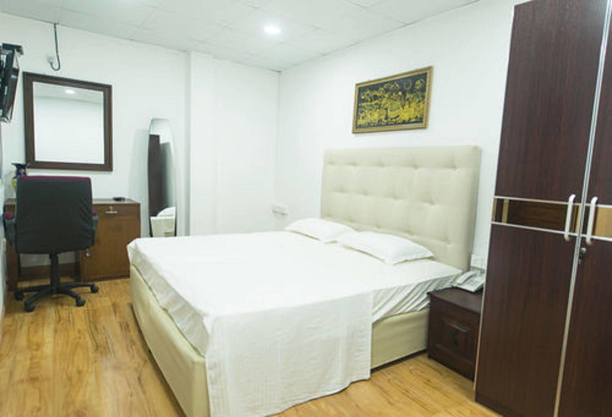 Metro City Hotel Κολόμπο Εξωτερικό φωτογραφία
